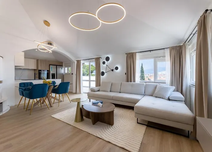 Aurelius - Panoramic Views - Center - Marjan Park - Quiet