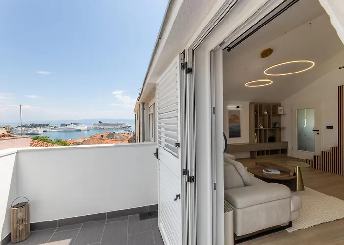 Aurelius - Panoramic Views - Center - Marjan Park - Quiet